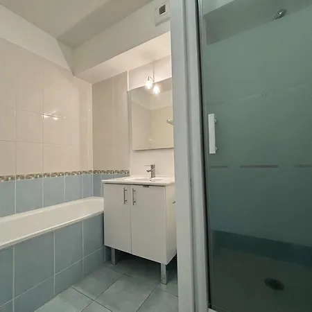 Villa 3 Pieces La Rochelle - Lr000-006 *