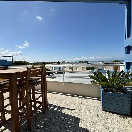 3 Pieces La Rochelle - Lr000-006 Villa